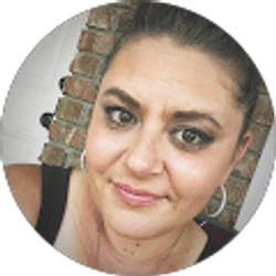 Profile photo of Catherine DelloIacono