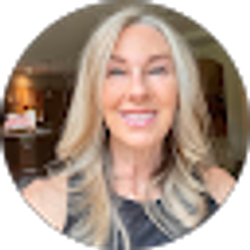 Profile photo of Theresa Bosley
