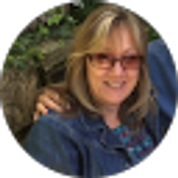 Profile photo of kinga olson