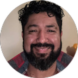 Profile photo of Juan Pineda