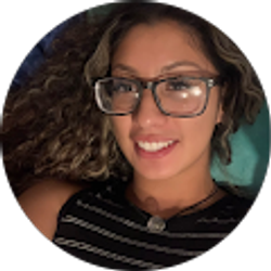 Profile photo of Leslie Aguilar