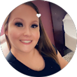 Profile photo of Julie Clark