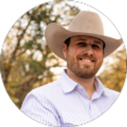 Profile photo of Tyler Robbins