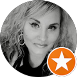 Profile photo of Debbie Vasquez