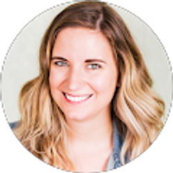 Profile photo of Jennifer Sinski