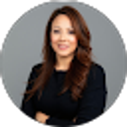 Profile photo of Yesenia Enriquez