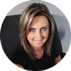 Profile photo of Denise Hayes