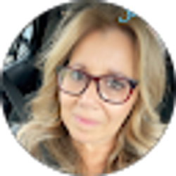 Profile photo of Veronica Rogers