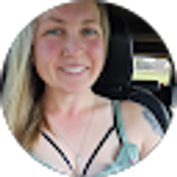 Profile photo of Mandii