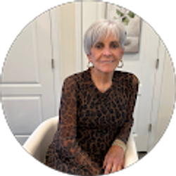 Profile photo of Helen Campbell