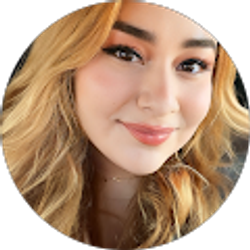 Profile photo of Andrea Navarrete