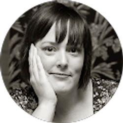 Profile photo of Holly Roach
