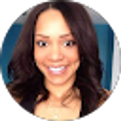 Profile photo of Lauren Ariel