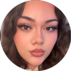 Profile photo of paris aldama sanchez