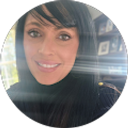 Profile photo of Rachel McDonald