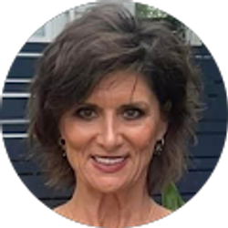 Profile photo of Melissa Donnelly