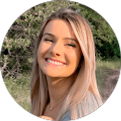 Profile photo of Kayla Rakovan