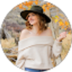 Profile photo of Alina Croft