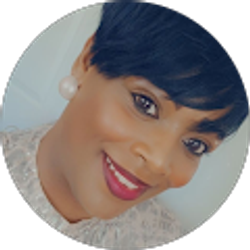 Profile photo of Sheena Smith