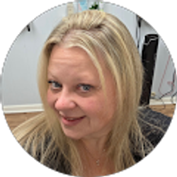 Profile photo of Kelly Wilson
