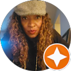 Profile photo of charnae moore