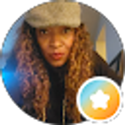 Profile photo of charnae moore