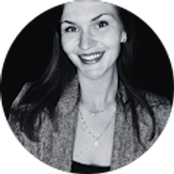 Profile photo of Liza Ross