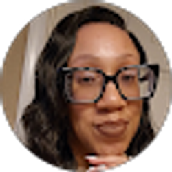 Profile photo of Jasmine Holt