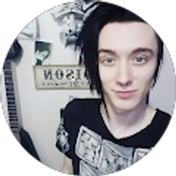 Profile photo of Dani Valentine