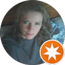 Profile photo of Laura Hayes