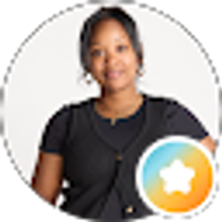 Profile photo of Elyse Applewhite
