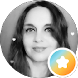 Profile photo of Violet Jenne