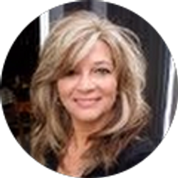 Profile photo of Lorrie McDaniel
