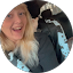 Profile photo of Lisa Marie