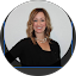 Profile photo of Kelli Tiffin