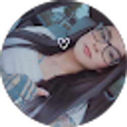 Profile photo of Stephanie Cardenas
