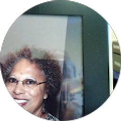 Profile photo of Claudia Rowland