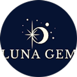 Profile photo of Luna Gem