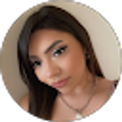 Profile photo of Abbie Guillen