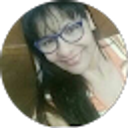 Profile photo of alexandra uricochea