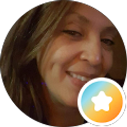 Profile photo of elisa “coolpeacechick” barraza