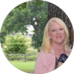 Profile photo of Deanna Williams