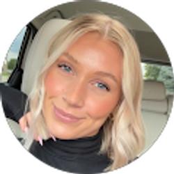 Profile photo of Kendra Strande