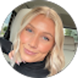 Profile photo of Kendra Strande