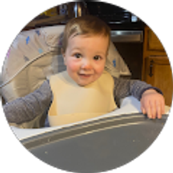 Profile photo of Brianna Desnoyers