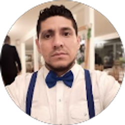 Profile photo of Aron Cruz