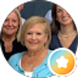 Profile photo of Beth Combs
