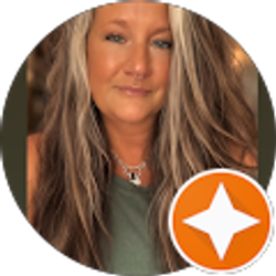 Profile photo of Shanna Hodges