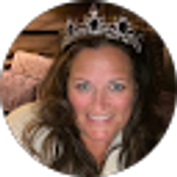 Profile photo of Jacquelin Holland
