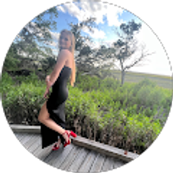 Profile photo of Jessica Arnold